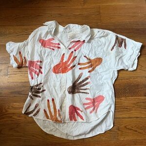 Universal Thread White Shirt with Pink and Red Brushstroke Print